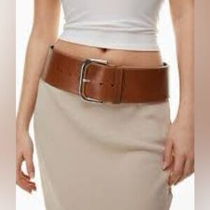WILFRED -ARITZIA, the Provision 100% leather belt!